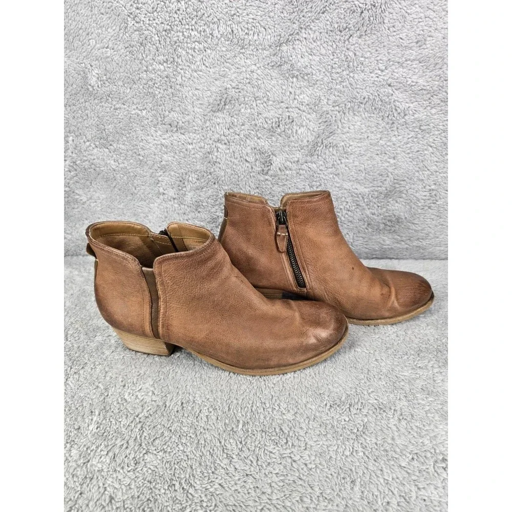Clarks Maypearl Ramie Boot Women Size 9 Brown Leather Bootie Block Heel Comfy
